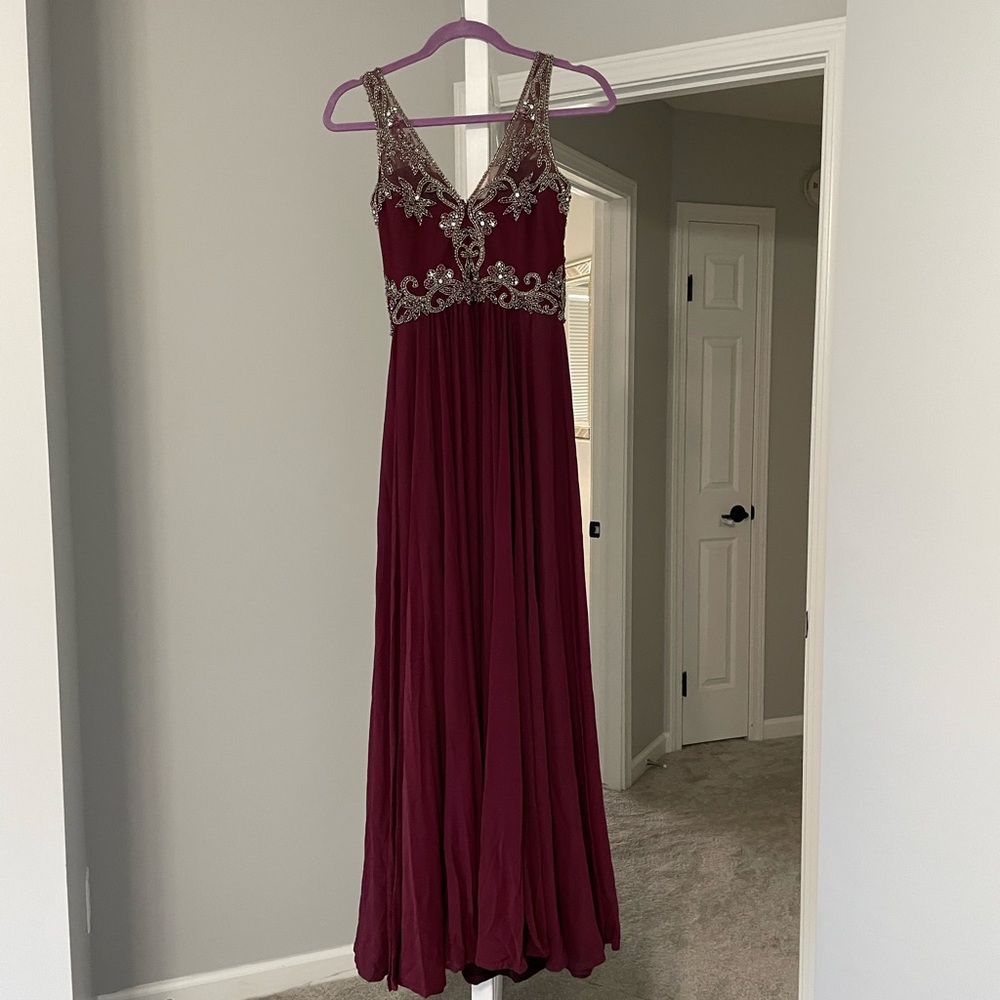 Faviana Formal Dress size 6